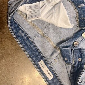 KanCan ankle crop jeans